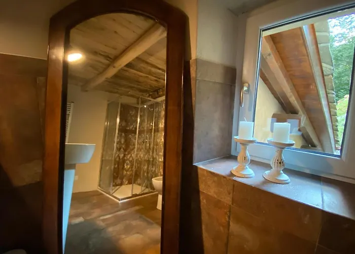 Rifugio Nel Bosco Di Alice Han/Misafirhane *